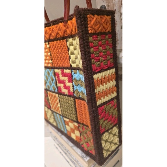 Plastic Canvas Tote Bag Purse Retro Groovy 60s/70s Patchwork Granny Chic #550 - Picture 4 of 8